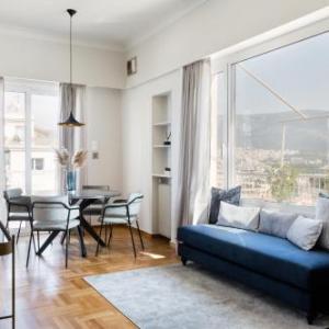Elegant Luminous 3BD apartment in Kolonaki by UPStREEt