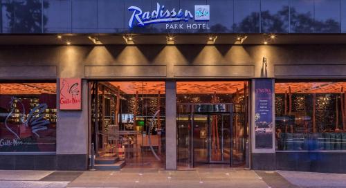 Radisson Blu Park Hotel Athens - image 4