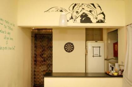 Zorbas Hostel - image 6