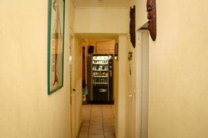 Zorbas Hostel - image 8