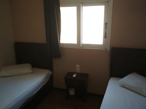 Pella Inn Hostel - image 6