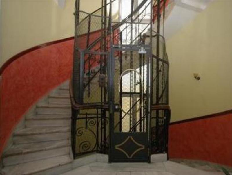 Cecil Hotel - image 2