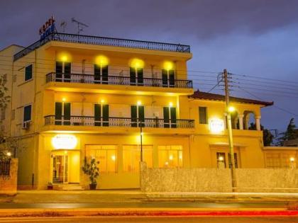 Aegli Hotel - image 1