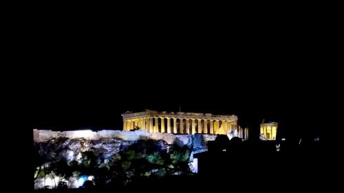 Stunning Acropolis view at City Center - image 5