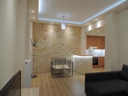 Apartment near Acropolis - image 14