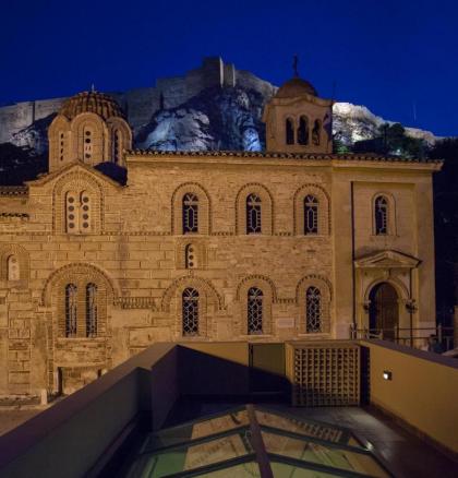 Tripodon Plaka In the shade of Acropolis by GHH - image 18