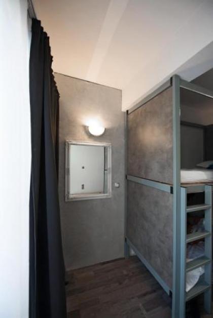 Bedbox Hostel - image 20