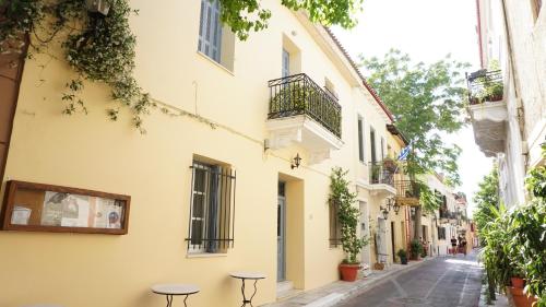 Athenian House in Plaka Villa by Athenian Homes - main image