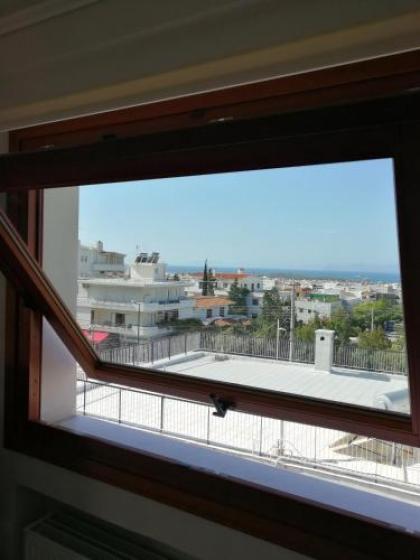 Leo - Unique Glyfada Apartment - image 11