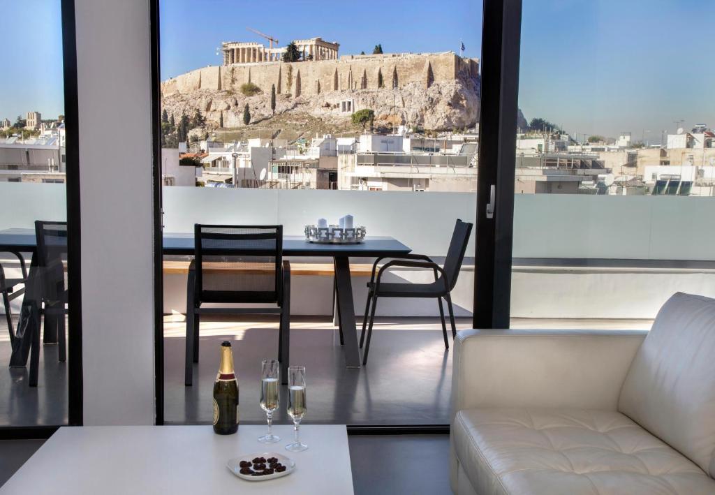 Luxury Penthouse touching the Acropolis by GHH - main image