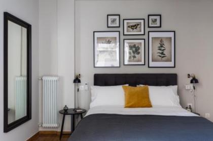 Chic Flat in the Heart of Athens by UPSTREET - image 12