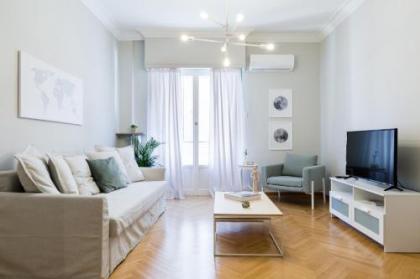 Acropolis Heart 1BD Apartment in Plaka by UPSTREET - image 1