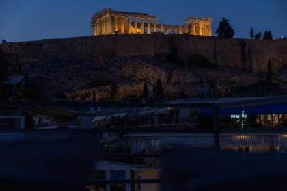 Acropolis Stylish Suite - image 6