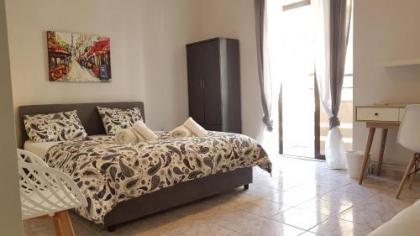 Palette Apartment Champagne - Athens Center 6 BD 3 BATH - image 11