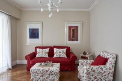 Fabulous 3BD Apt close to Kalimarmaro - image 6