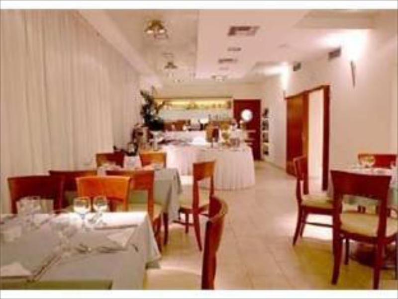 Athens Golden City Hotel - image 2