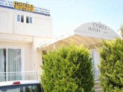 Cybele Guest Accommodation - image 1