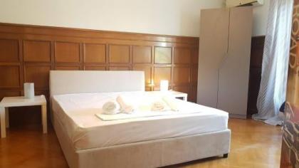 Violet Errathens Apartment - Athens Center 7 BD 3 BATH - image 12