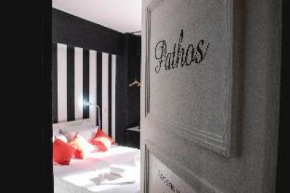 Home Plus Pathos junior Suite *Ermou str* - image 2