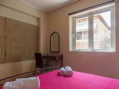 Nea Filadelfia- Spacious Apartment with Garden - image 17