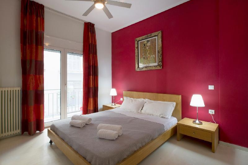 Cosy Apartment 150m from Acropolis Metro - main image