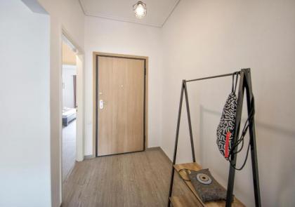 Metro / Dafni apartment - image 11