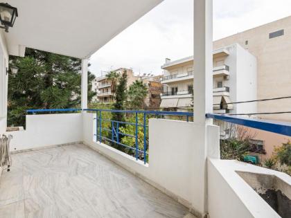 Homely Apartment in Piraeus with Balcony - image 7