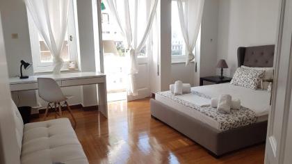 Ionian Apartment- Athens Center 6 BD 2.5 BATH - image 13