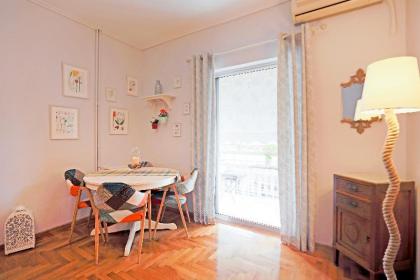 Freshly Refurbished flat in Central Koukaki - image 10