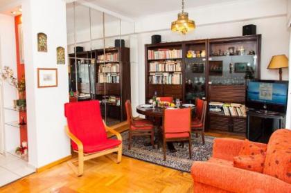 Vintage Apartment in Downtown Athens! - image 5