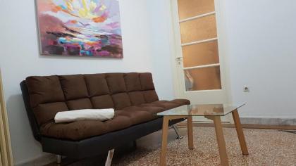 Olive Apartment- Athens Center 4 BD 1.5 BATH - image 13