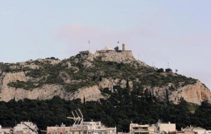 Top of the city Central studio with Acropolis View - image 19