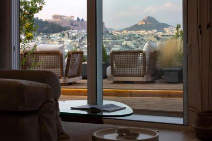 Supreme Luxury Suites by Athens Stay - image 12