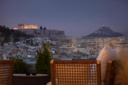 Supreme Luxury Suites by Athens Stay - image 13