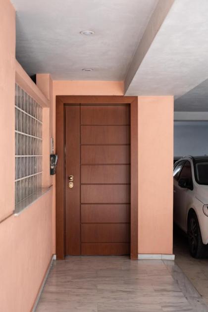 Ideal 1 BR Apartment in Petralona by UPSTREET - image 3