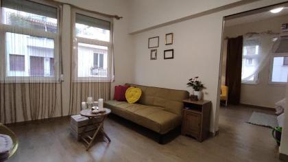 Athens Living room - image 19