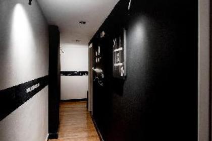 Home  Harmonia Suite * Ermou str* - image 13