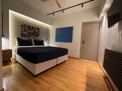 Acropolis Lux Apartment - image 19