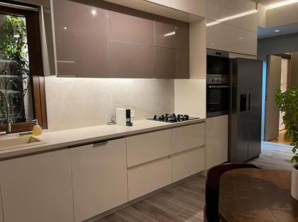 Acropolis Lux Apartment - image 4