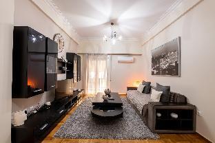 Beautiful flat close to Ampelokipoi metro station - image 2