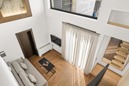 ATHENIAN VIEW LOFT - image 19