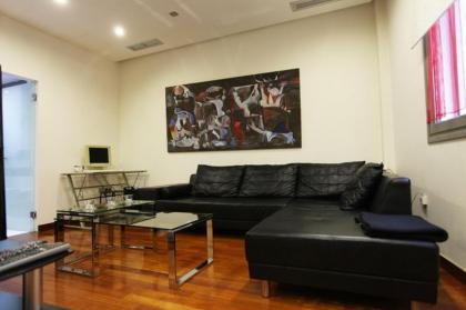 Olvias Apartment - image 18