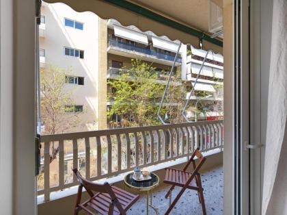 Newly Renovated Apartment in the Heart of Athens - image 8