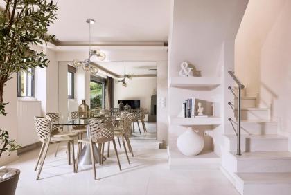 Elaia Luxury Condo Glyfada - image 17