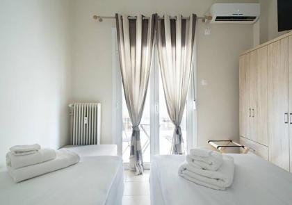 MEDLUXE EASY ACROPOLIS APARTMENT! - image 10