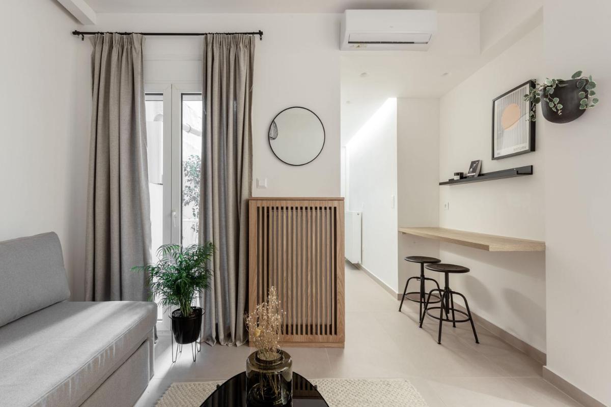 Dreamy 1BR Apartment in Kolonaki by UPSTREET - image 2