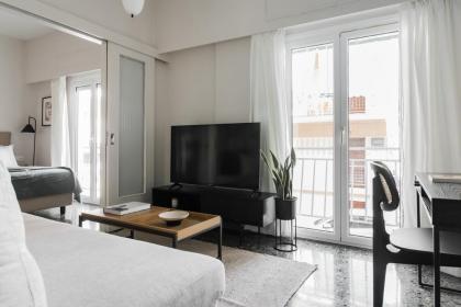 Glorious 1BR Apartment in Athens by UPSTREET - image 4