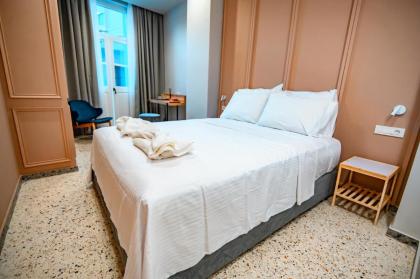 Belle Athenes - Luxury Rooms at Monastiraki Railway Station - image 19