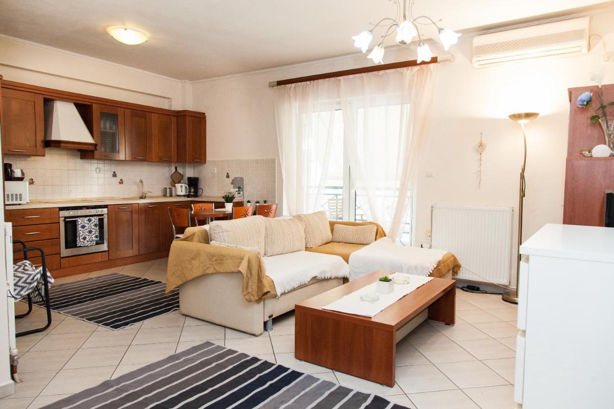 Lovely apt in Peristeri - main image