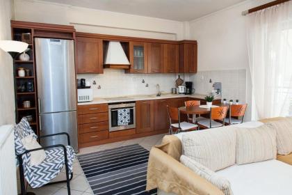 Lovely apt in Peristeri - image 20